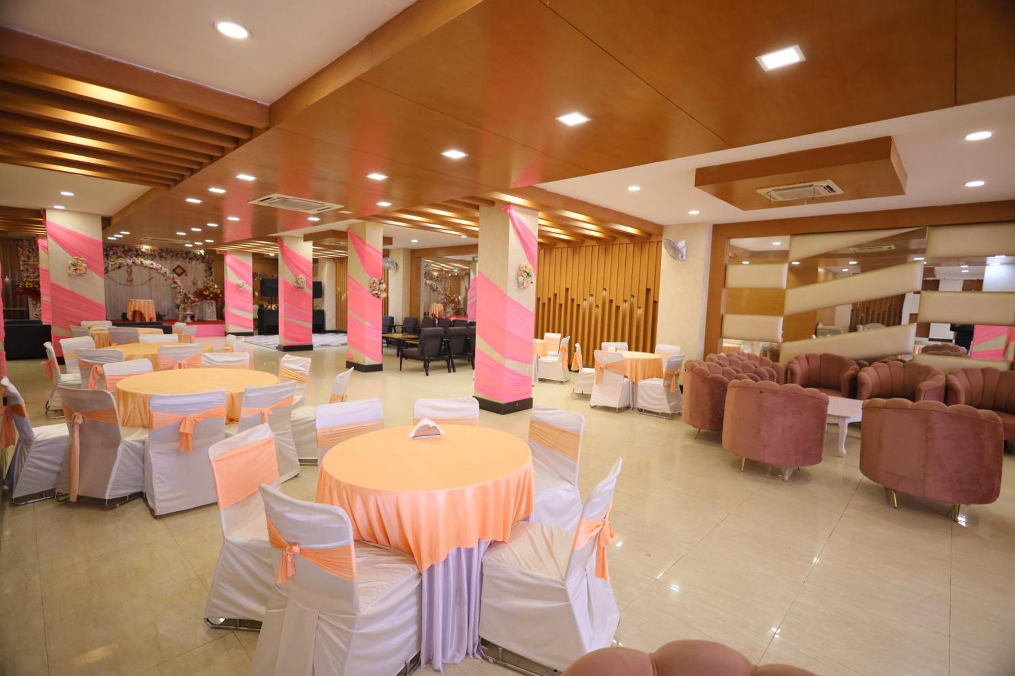 Hotel Wedlock Sector - 47 Gurgaon Exterior foto