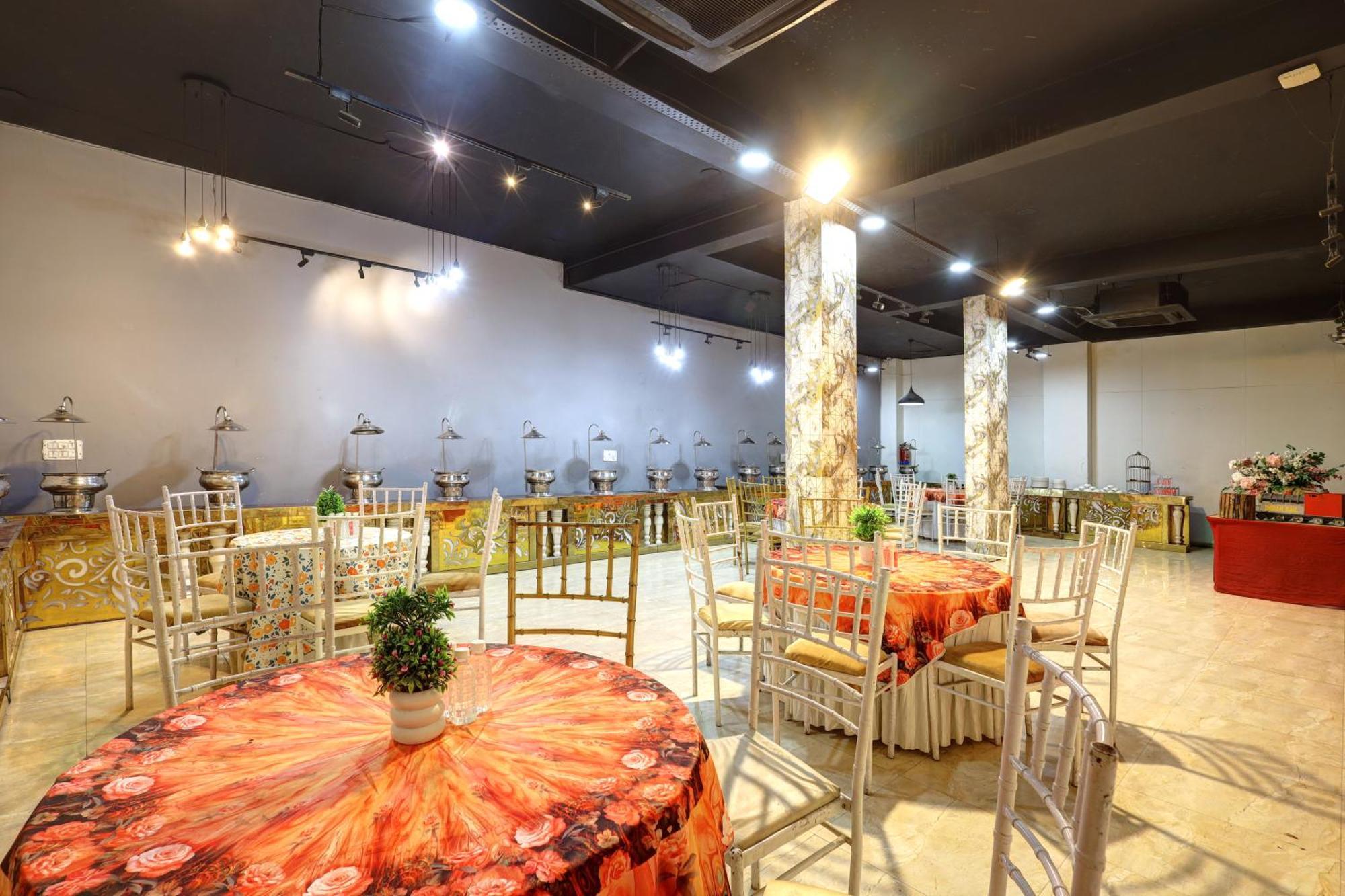 Hotel Wedlock Sector - 47 Gurgaon Exterior foto