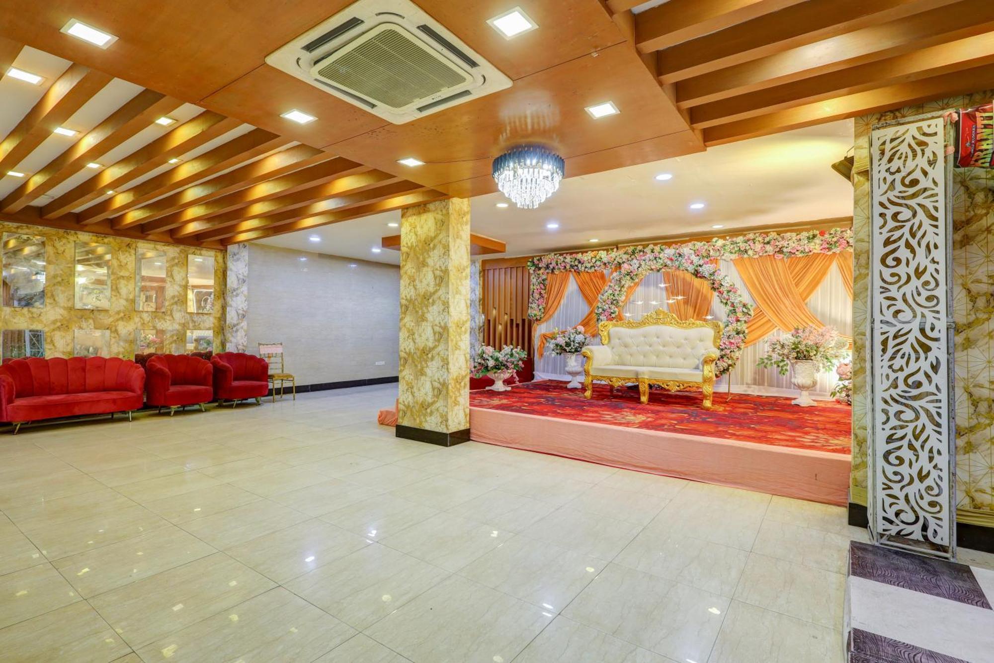 Hotel Wedlock Sector - 47 Gurgaon Exterior foto