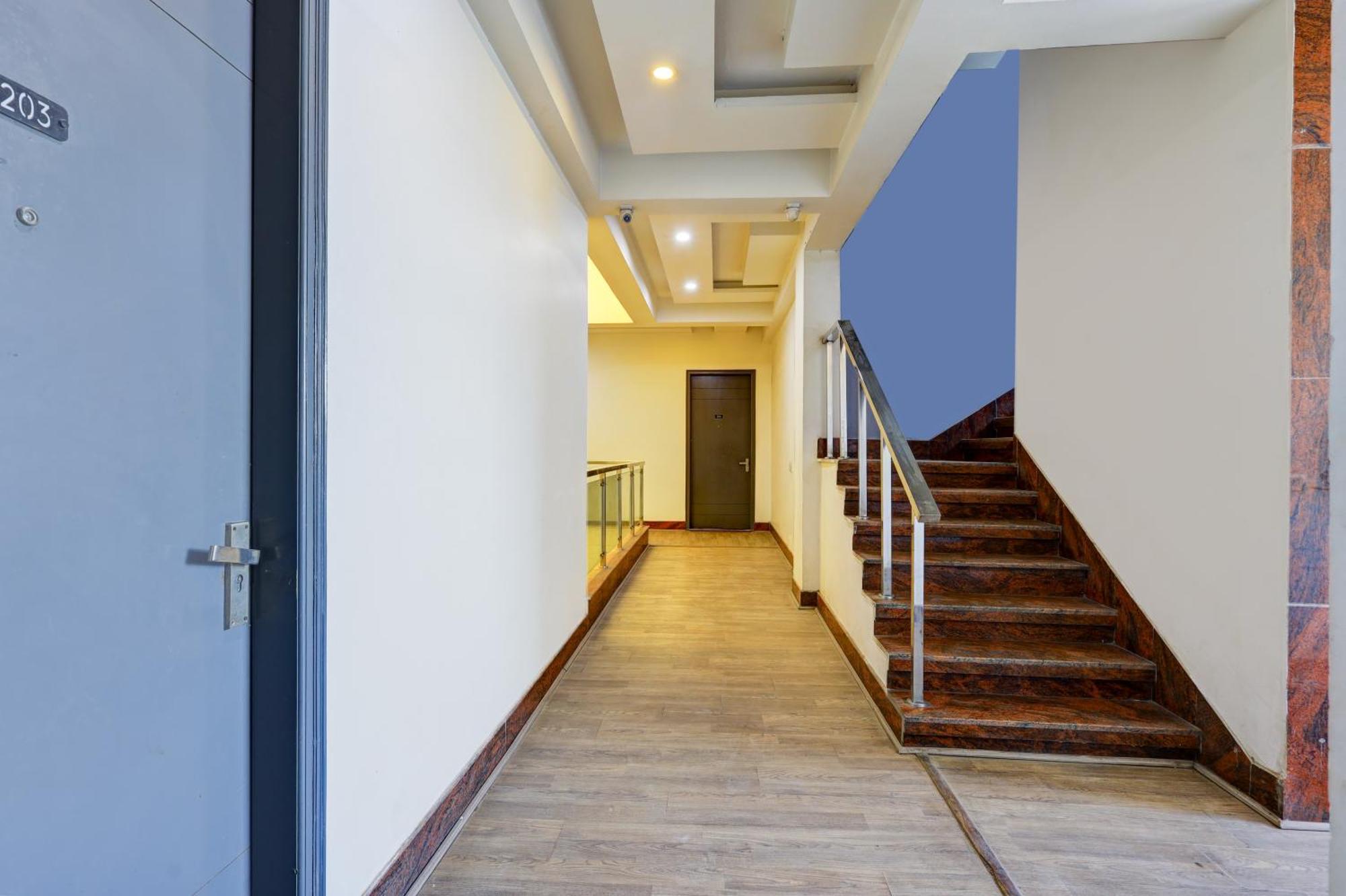Hotel Wedlock Sector - 47 Gurgaon Exterior foto