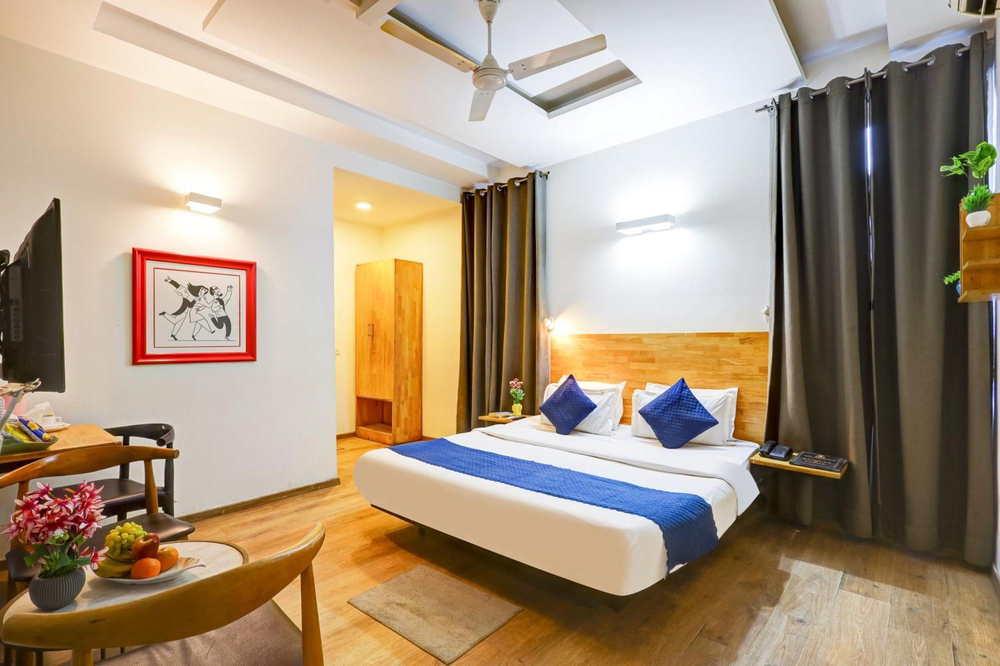 Hotel Wedlock Sector - 47 Gurgaon Exterior foto